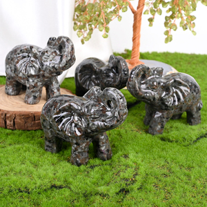 Venta al por mayor de cristal de Yooperlite de alta calidad de la marca CHUSE, con forma de elefante, tallado a mano con grabado, para decoraciones de Reiki. - Product Image 2