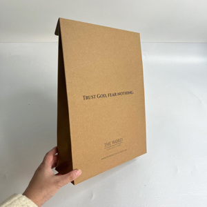 ถุงกระดาษคราฟท์แบบมีกาวในตัว เป็นมิตรกับสิ่งแวดล้อม พิมพ์ลายได้ ใช้สำหรับใส่ของขวัญ จัดส่งสินค้า และขายปลีก เหมาะสำหรับธุรกิจขนาดเล็ก - Product Image 5