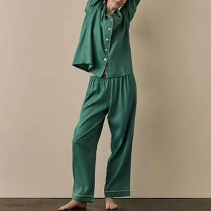 Conjunto de Pijama de <span class=keywords><strong>Lino</strong></span> Verde para <span class=keywords><strong>Mujer</strong></span>, Diseño Nuevo Personalizado, Otoño, 100% <span class=keywords><strong>Lino</strong></span>, Informal, para Dormir, Manga Larga, Holgado - Product Image 1