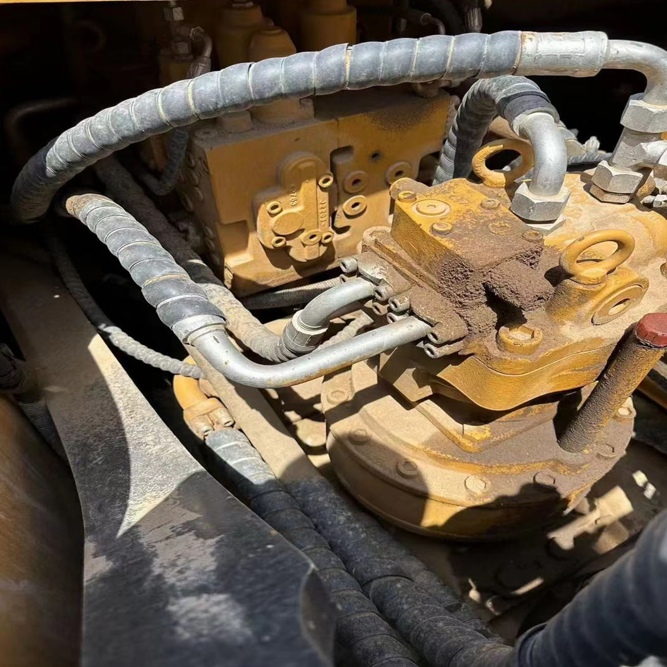 10% off 20 Ton Excavator Used Sany Excavator SY215C 215C-9