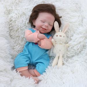 Muñeca Bebé Reborn <span class=keywords><strong>de</strong></span> <span class=keywords><strong>Silicona</strong></span> <span class=keywords><strong>de</strong></span> 16 Pulgadas <span class=keywords><strong>con</strong></span> <span class=keywords><strong>Ojos</strong></span> <span class=keywords><strong>Abiertos</strong></span> y Cabello Implantado, Estilo <span class=keywords><strong>de</strong></span> Juguete <span class=keywords><strong>de</strong></span> Dibujos Animados, Suave, <span class=keywords><strong>con</strong></span> <span class=keywords><strong>Ojos</strong></span> <span class=keywords><strong>Abiertos</strong></span> y Ropa - Product Image 2