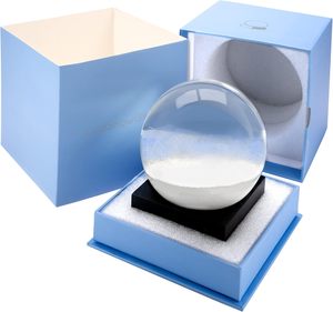 Souvenirs de boule à neige personnalisés/en gros, ornement en résine de marque de luxe ABS, décoration de boule à eau en cristal pour cadeau - Product Image 4