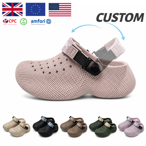 Sandales unisexes en EVA à texture imprimée en 3D, sabots à coupe large, mules d'été antidérapantes pour l'extérieur, pantoufles de couple pour la marche aquatique pour femmes - Product Image 1
