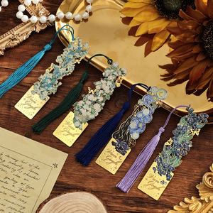 伊莫达文具8件/包金色空心金属书签，带流苏梵高绘画书标记，学生教师男女 - Product Image 6