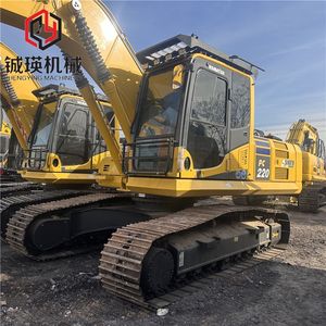 Offre Spéciale : Engin de Construction Komatsu 220 du Japon – Haute Efficacité de Travail, Bon État, Prix Bas, Pièces Essentielles Incluses (Moteur et Pompe) - Product Image 3