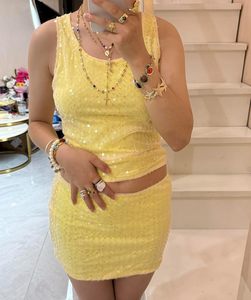 Ensemble deux pièces pour femmes, haut court sans manches en sequins scintillants, jupe mini sexy moulante au-dessus du genou, pour l'été - Product Image 3