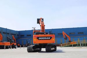 รถขุดไฮดรอลิก DOOSAN DEVELON DK220LC ขนาด 22 ตัน รถขุดตีนตะขาบสำหรับงานหนัก รุ่น DK220LC ขายดี - Product Image 6