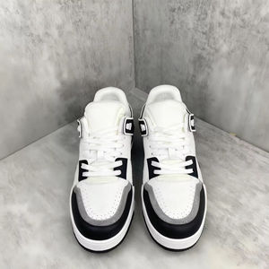 Baskets décontractées de créateur de mode 2026 avec logo Haute Couture - Coton respirant, empeigne en cuir véritable, idéales pour la marche quotidienne - Product Image 4