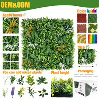 Panel pagar tanaman buatan 100x100cm, rumput hijau campuran tanaman tropis dan tanaman buxus, sebagai latar belakang untuk hotel, toko, taman, dekorasi pernikahan