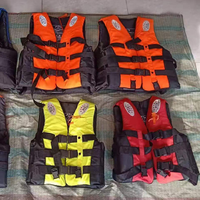 Veste de sauvetage flottante sur l'eau, tenue de natation, pour loisirs aquatiques, bateau de pêche