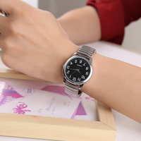 Montre à quartz argentée pour homme et femme, bracelet élastique, montre mécanique de couple, grand cadran numérique