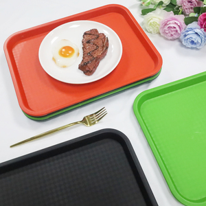 Bandeja de servicio de comida rápida rectangular naranja duradera de 14 pulgadas Bandeja de plástico PP elegante y duradera - Product Image 2