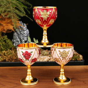 Vendita all'ingrosso calda 30 Ml Vintage medievale di lusso <span class=keywords><strong>calice</strong></span> metallo whisky di vetro creativo Vintage bicchierino per vino - Product Image 2