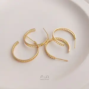 Cerceaux de boucle d'oreille de cercle en forme de C en laiton plaqué or 14k de mode pour la fabrication de bijoux à bricoler soi-même