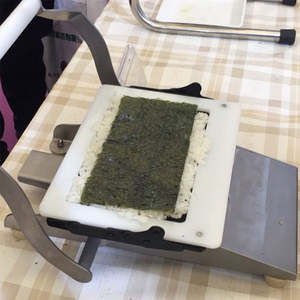 Fabricant d'usine efficace de rouleaux de <span class=keywords><strong>sushi</strong></span> rectangulaires en acier inoxydable manuel de haute qualité, nouveau modèle, best-seller - Product Image 4