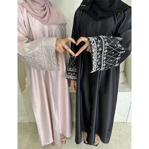 Pakaian Islami 2024 Lebaran baru desain bordir abaya gaun abaya wanita grosir dengan detail manik-manik tangan cantik