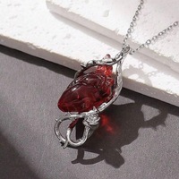 Collier de couple en gros au design audacieux, motif épines, vigne, fleurs et cœur