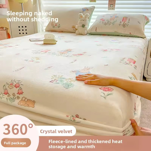 Vente directe usine – Ensemble trois pièces automne-hiver : taie d'oreiller en <span class=keywords><strong>flanelle</strong></span>, <span class=keywords><strong>drap</strong></span> de lit en polaire corail chaud avec jupe de lit pour usage domestique - Product Image 4