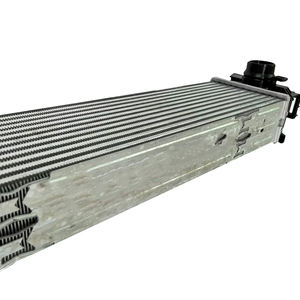 WOMALA <span class=keywords><strong>Intercooler</strong></span> Compatible 31410892 pour <span class=keywords><strong>Volvo</strong></span> XC60 C30 C70 <span class=keywords><strong>XC90</strong></span> S60 S40 V40 2019 - Product Image 4