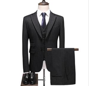 Trajes <span class=keywords><strong>De</strong></span> <span class=keywords><strong>Hombre</strong></span> A rayas Conjunto <span class=keywords><strong>de</strong></span> 3 piezas Trajes <span class=keywords><strong>de</strong></span> <span class=keywords><strong>hombre</strong></span> <span class=keywords><strong>de</strong></span> doble botonadura <span class=keywords><strong>para</strong></span> <span class=keywords><strong>boda</strong></span> Conjunto <span class=keywords><strong>de</strong></span> trajes <span class=keywords><strong>de</strong></span> jogging <span class=keywords><strong>de</strong></span> <span class=keywords><strong>hombre</strong></span> <span class=keywords><strong>de</strong></span> <span class=keywords><strong>color</strong></span> negro - Product Image 1