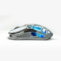 Souris de jeu sans fil GravaStar Mercury M1 Pro, capteur PAW3395, fréquence de polling 4K, châssis squelettique en magnésium 88g, autonomie 200h, GLOWSYNC RGB