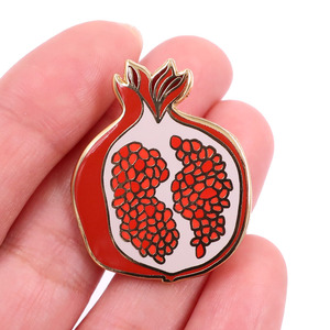 Broche de Fruta de Dibujos Animados con Forma de Plátano, Granada, Cereza, Fresa y Naranja, Pin de Esmalte, Insignia de Metal, Broches para Mujer - Product Image 6