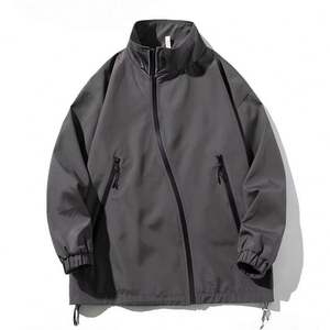 Veste de sport imperméable coupe-vent pour homme, style streetwear, en polyester softshell, avec logo personnalisé - Product Image 4