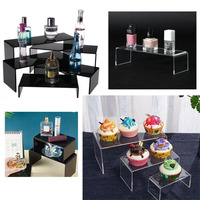 Présentoir en acrylique transparent à 3 niveaux en forme de U, étagère à marches pour figurines de collection, jouets, parfums, cosmétiques, cupcakes, présentoir de vente au détail