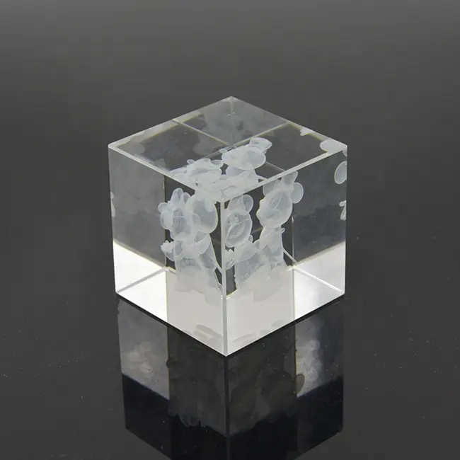 Mestieri di cristallo a Forma di Cuore Fermacarte Di Cristallo