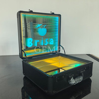 Boîte à bœuf LED personnalisée verrouillable vitrine en acrylique pour bouteilles de vin porte-documents fantaisie/valise/présentateur avec lumière pour anniversaire