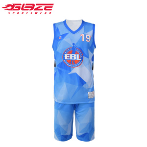 <span class=keywords><strong>Camiseta</strong></span> <span class=keywords><strong>de</strong></span> uniforme <span class=keywords><strong>de</strong></span> baloncesto <span class=keywords><strong>de</strong></span> Chicago para hombre en blanco personalizada al por mayor - Product Image 1
