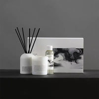 Boîte Cadeau Personnalisée Bougie Parfumée et Diffuseur de Parfum d'Intérieur de Luxe Marque Privée Ensemble Diffuseur de Parfum à Roseau Blanc