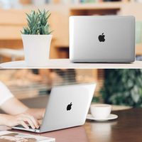 Coque rigide pour ordinateur portable en plastique PC transparente pour Macbook Neo Air Pro 13 13.6 14 14.2 15 15.3 16 16.2 pouces M1 M2 M3 M4 M5