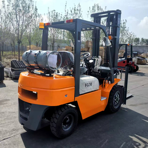 Fabricant chinois de chariots élévateurs au gaz propane liquéfié de 2 tonnes, 3 tonnes, 3,5 tonnes, équipés d'un moteur Nissan K21 K24 K25 - Product Image 2