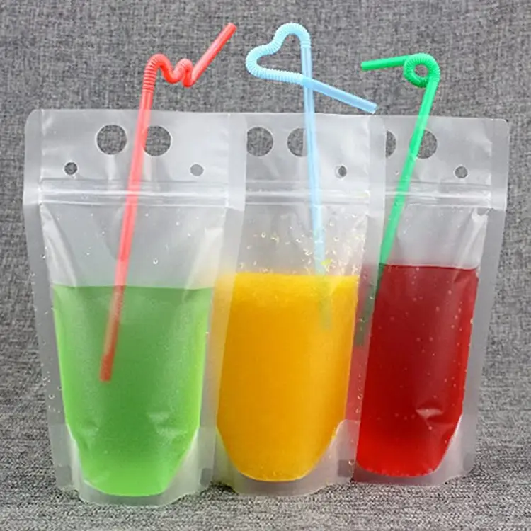 factory plastic plastic clear drinking bags with straw and hand-held hole juice pouches for cold & hot drink packaging