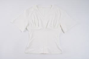 Camiseta Casual de Punto con Cuello en V, Color Sólido, Estampado Digital, Corte Ajustado, Elegante, Manga Corta, Top de Verano - Product Image 2