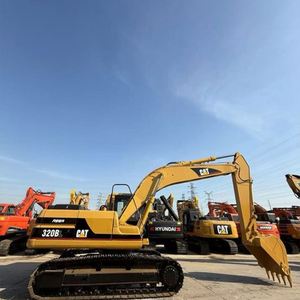 รถขุดไฮดรอลิกแบบตีนตะขาบญี่ปุ่น 20 ตัน รุ่น Cat 320 มือสอง รถขุด Caterpillar 320b 320c/320c320d 320d2 - Product Image 5