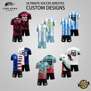 Maillot de football d'été personnalisé, col en V, manches courtes, empiècements en mesh, logo imprimé par transfert thermique, respirant, séchage rapide, 100% coton - Product Image 2