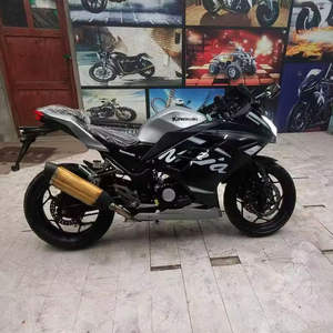 Motocyclettes <span class=keywords><strong>d</strong></span>'<span class=keywords><strong>occasion</strong></span>, motocyclettes de sport, motocyclettes tout-terrain de 250 cm3, voitures de rue populaires, essence, course, motocyclettes de sport populaires - Product Image 1