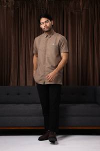 Camisa de Manga Corta Tranquil Ethereal Heaven AdamLuxe con Detalle Plisado para Uso Diario Informal - Product Image 6