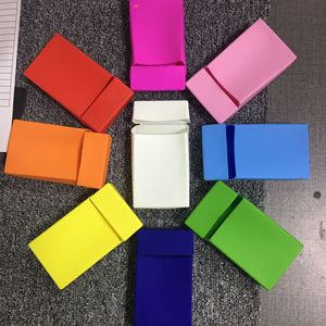 Caja de Almacenamiento de Cigarrillos Rectangular Portátil de Silicona, Superficie Pulida, Grabado Láser, Logotipo Personalizable, Diseño Clásico, Cierre con Bloqueo - Product Image 2