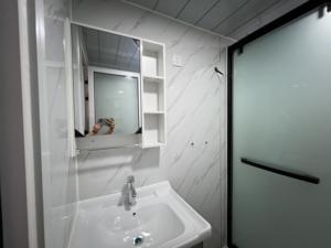 Sinoy-Casa prefabricada personalizada de 40 pies para el hogar, oficina, <span class=keywords><strong>Villa</strong></span> de lujo, Hotel, casa contenedor expandible móvil con baño, cocina plana - Product Image 6