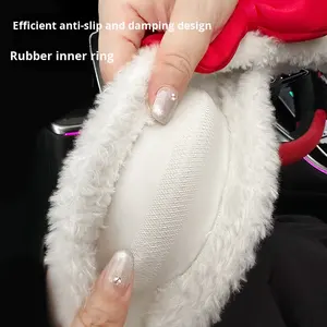 ที่หุ้มพวงมาลัยรถยนต์แบบ4ก้านลายสตรอเบอร์รี่ผูกโบว์ยางน่ารักใหม่เหมาะสำหรับฤดูหนาว - Product Image 1