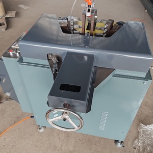 <span class=keywords><strong>CNC</strong></span> định vị 120 thủy lực góc hình thành hồ sơ đồ nội thất Windows Góc uốn máy - Product Image 3