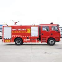Camion de lutte contre l'incendie avec réservoir d'eau de 4000L, 6000L, 8000L et lance de 70m pour la suppression d'incendies pétrochimiques