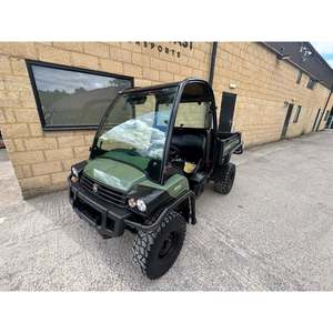 Veicolo utilitario John Deeree 855D Gator conveniente, progettato per terreni difficili con prestazioni elevate del motore diese - Product Image 3
