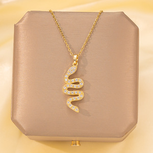 Collier pendentif en zircon à la mode transfrontalière, accessoires, plaqué or véritable 18 carats, collier <span class=keywords><strong>haut</strong></span> de gamme pour femmes, vente en gros d'usine - Product Image 2