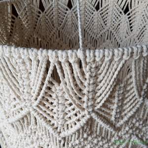 Pantalla de Lámpara de Macramé de Algodón Lavable Hecha a Mano, Estilo Boho, Cubierta de Lámpara Colgante Tejida para Decoración de Dormitorio de Lujo, de Vietnam - Product Image 4