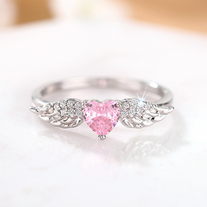 Bague Cœur Aile d'Ange Tendance, Design Minimaliste et Élégant, Bijou Quotidien pour Femme, Bague Statement - Product Image 6