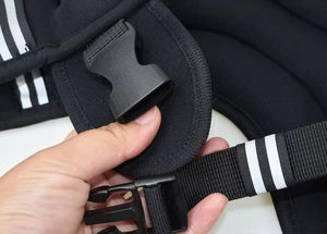 Gilet lesté réglable pour l'entraînement en extérieur avec bande réfléchissante et poche de rangement pour la course et le fitness - Product Image 2